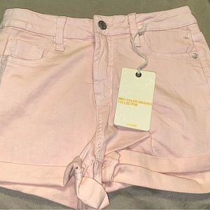 Kylie Color Shorts Size Medium Light Pink